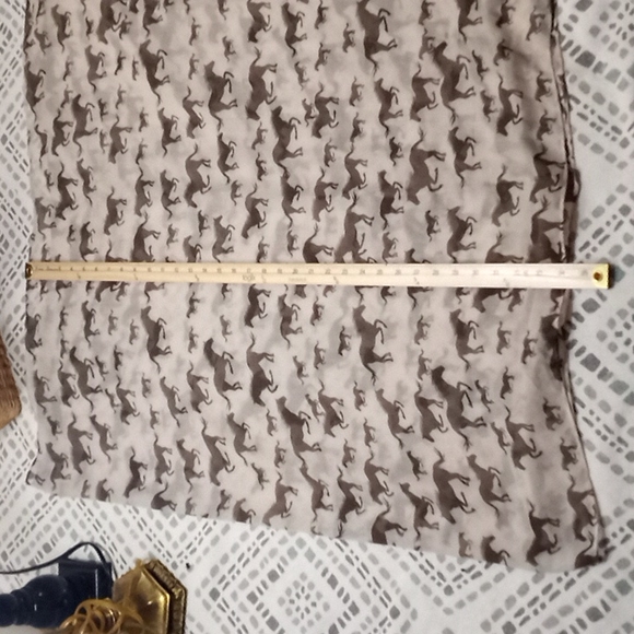 Scarf - Picture 4 of 8